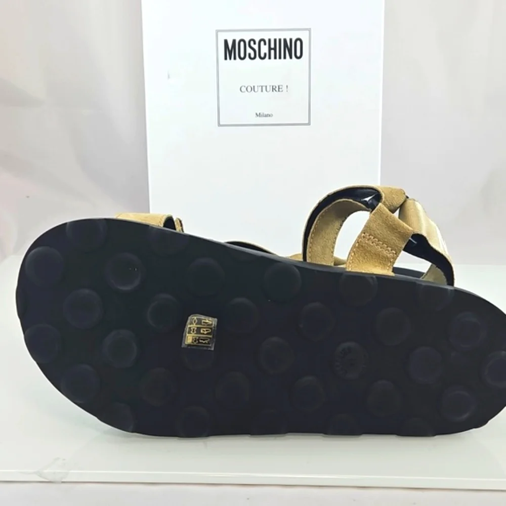 $445 Moschino Sporty Logo-Detailed Suede Platform Sandals Size 11